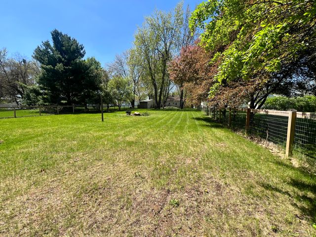 824 S Union Street, Tecumseh City, MI 49286