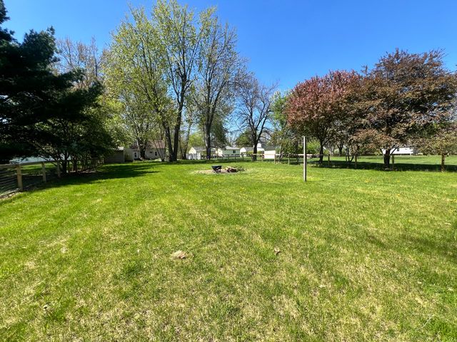 824 S Union Street, Tecumseh City, MI 49286