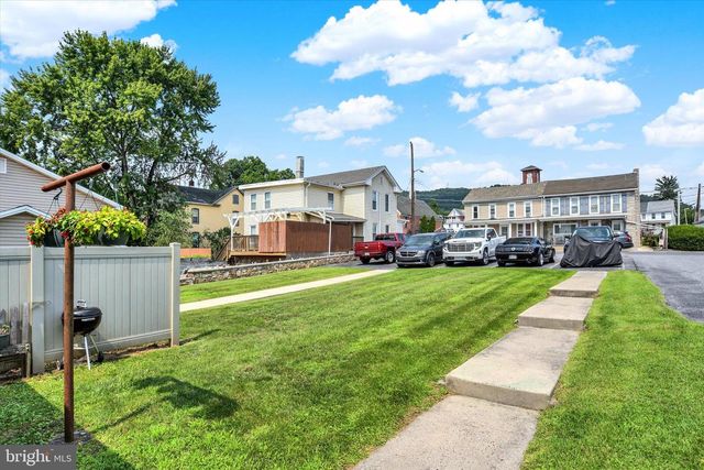 109 VALLEY ST, Marysville, PA 17053