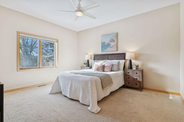 4185 Yuma Lane N, Plymouth, MN 55446