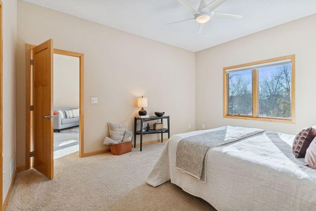 4185 Yuma Lane N, Plymouth, MN 55446