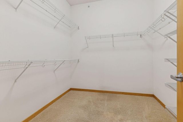 4185 Yuma Lane N, Plymouth, MN 55446