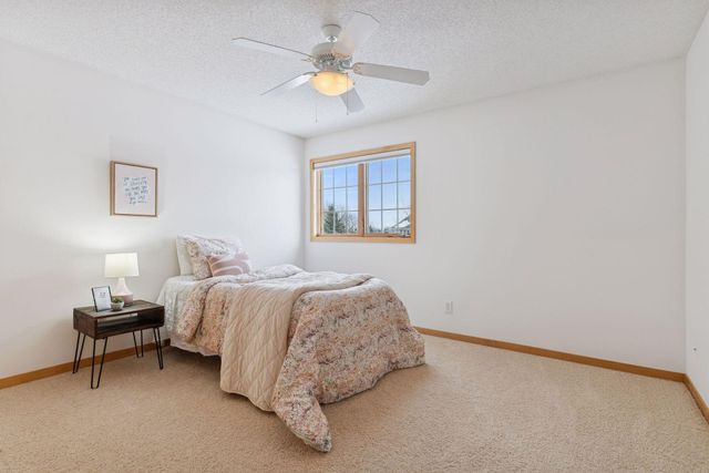 4185 Yuma Lane N, Plymouth, MN 55446