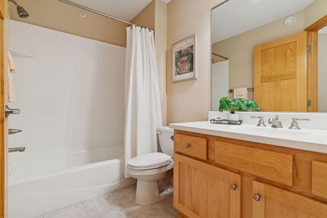 4185 Yuma Lane N, Plymouth, MN 55446