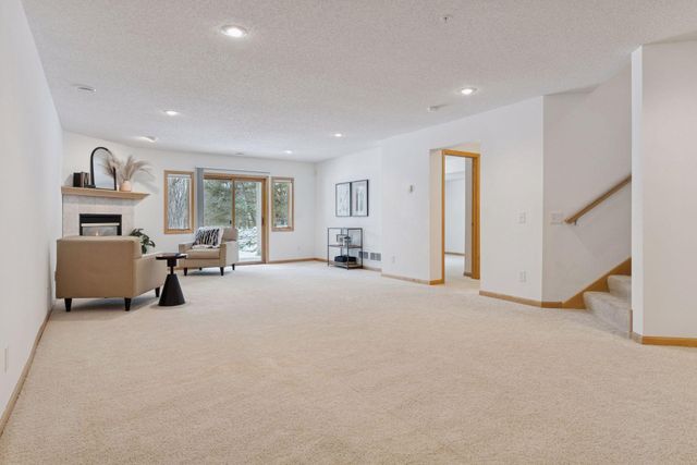 4185 Yuma Lane N, Plymouth, MN 55446