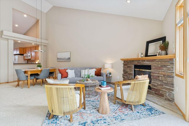 4185 Yuma Lane N, Plymouth, MN 55446