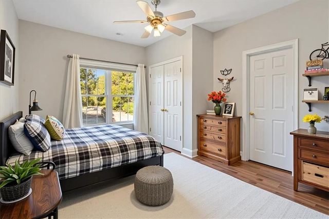55 Rocky Circle NE, White, GA 30184