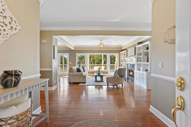 55 Rocky Circle NE, White, GA 30184