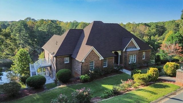 55 Rocky Circle NE, White, GA 30184