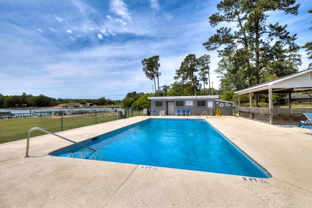 1103 Cypress Pointe, Manning, SC 29102