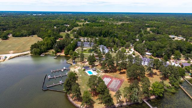 1103 Cypress Pointe, Manning, SC 29102