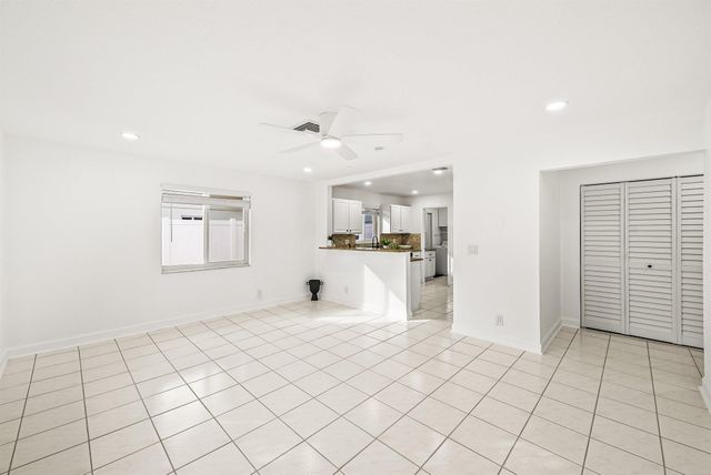 17 Fayette Drive, Ocean Ridge, FL 33435