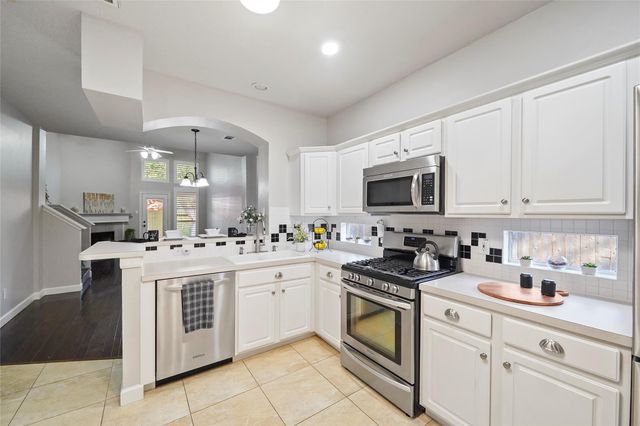2351 Summit Way Court, Houston, TX 77339