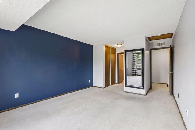 3680 Independence Avenue S 10, Saint Louis Park, MN 55426