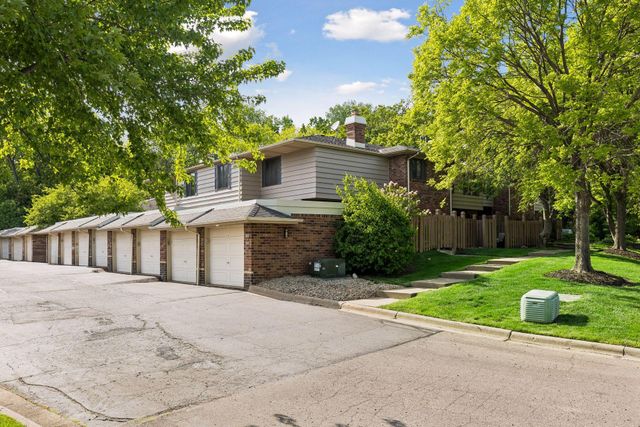 3680 Independence Avenue S 10, Saint Louis Park, MN 55426