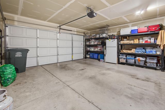 1225 NW Willow Parkway Road, Madras, OR 97741