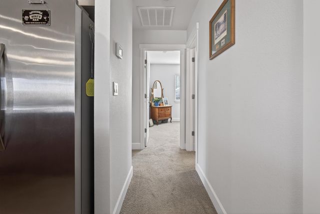 1225 NW Willow Parkway Road, Madras, OR 97741