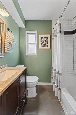 6784 Tarawa Drive, North College Hill, OH 45224