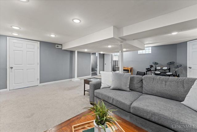 6784 Tarawa Drive, North College Hill, OH 45224