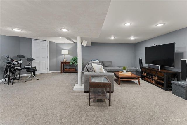 6784 Tarawa Drive, North College Hill, OH 45224
