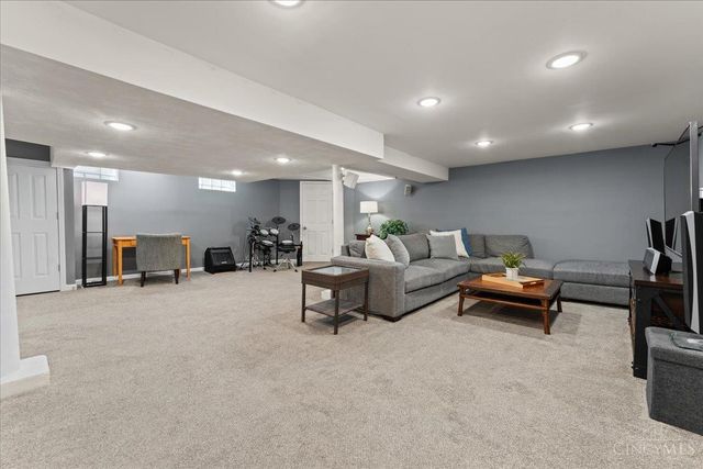 6784 Tarawa Drive, North College Hill, OH 45224