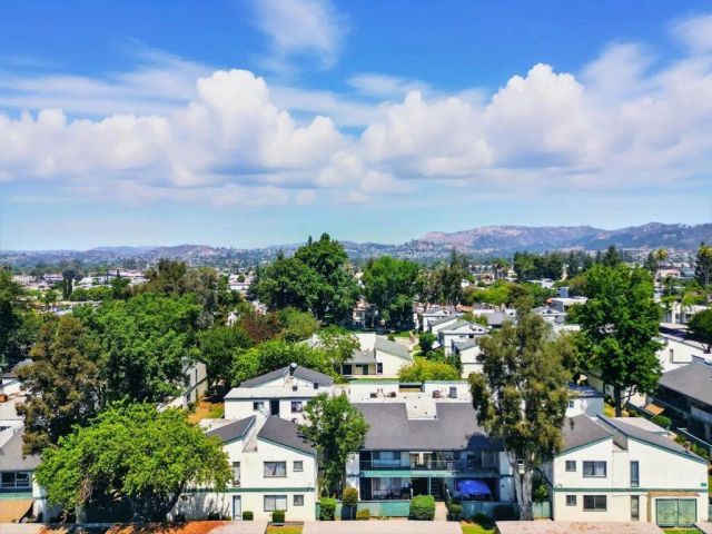1817 E Grand Avenue 77, Escondido, CA 92027