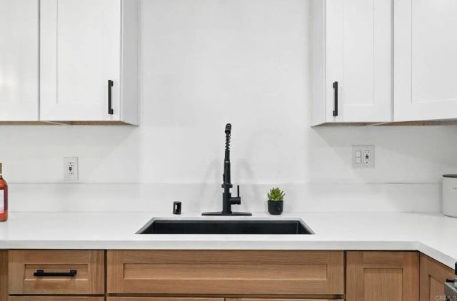 1817 E Grand Avenue 77, Escondido, CA 92027