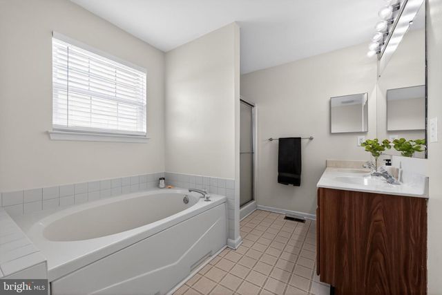 112 OLIVINE CIR, Townsend, DE 19734