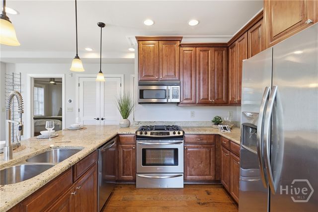 5 Whitaker Street 203E, Savannah, GA 31401