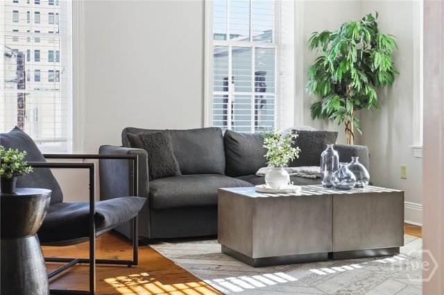 5 Whitaker Street 203E, Savannah, GA 31401