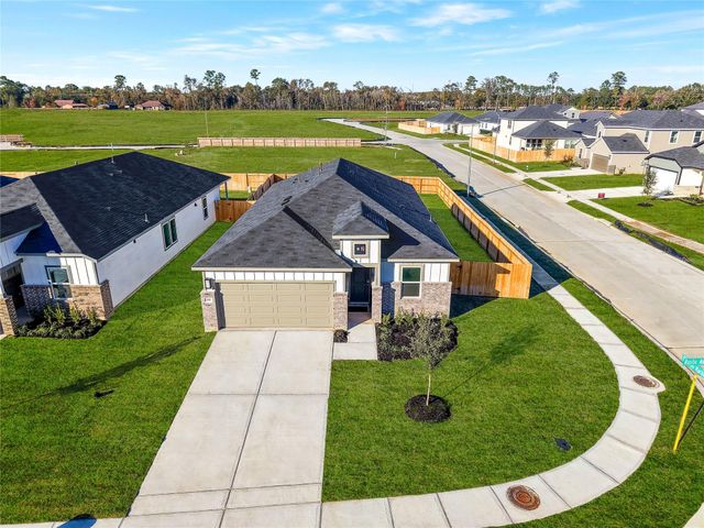 210 Rustic Alder Drive, Crosby, TX 77532