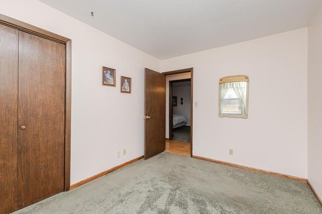 1442 N Lapham STREET, Oconomowoc, WI 53066