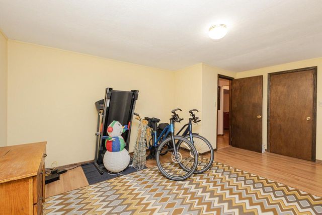 1442 N Lapham STREET, Oconomowoc, WI 53066