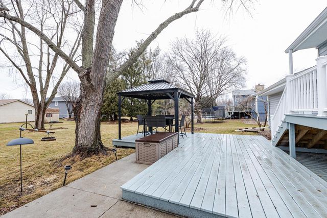 1442 N Lapham STREET, Oconomowoc, WI 53066