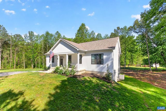 1229 PEACH GROVE RD, Louisa, VA 23093