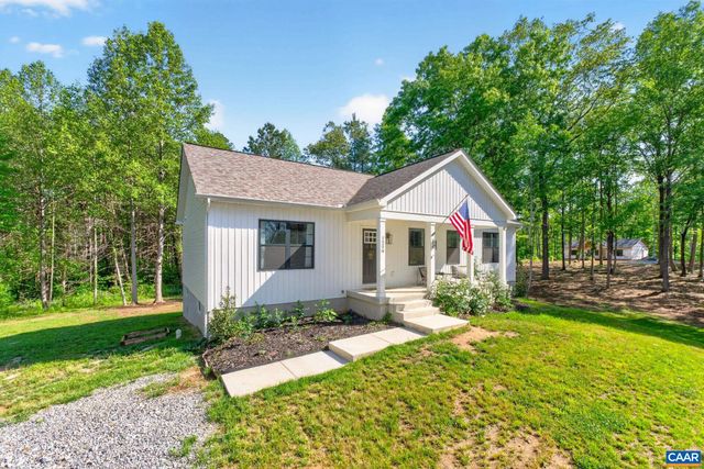 1229 PEACH GROVE RD, Louisa, VA 23093