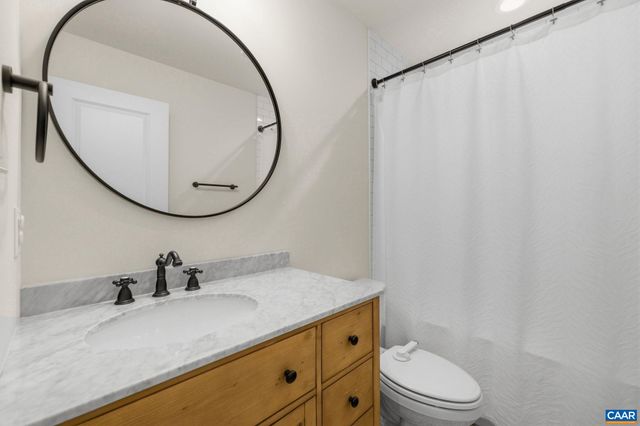 1229 PEACH GROVE RD, Louisa, VA 23093