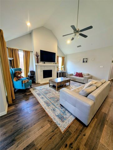 1506 Red Rose Trail, Celina, TX 75078