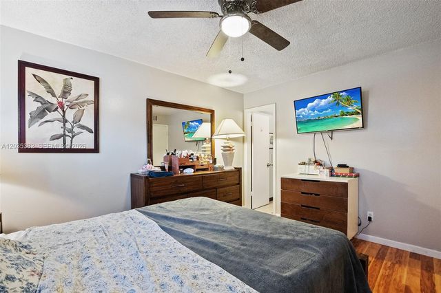 10053 Winding Lake Rd 101, Sunrise, FL 33351
