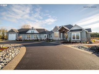 5100 Ne 204TH Ct, Vancouver, WA 98682