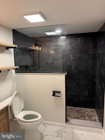 121 MACDADE RD, Phoenixville, PA 19460