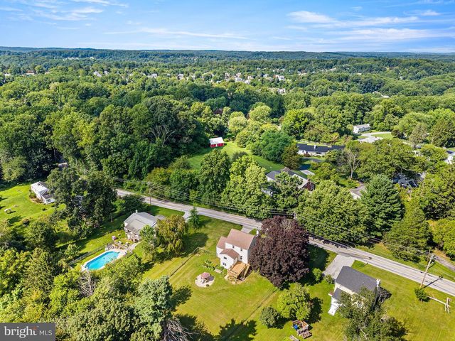 170 COUNTRY CLUB RD, Coatesville, PA 19320