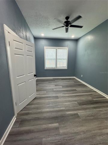 221 NE 10TH AVENUE, Ocala, FL 34470