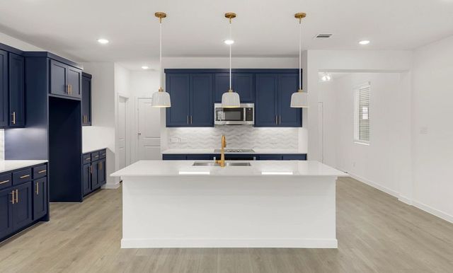 6918 Mission Tejas Drive, Dallas, TX 75228