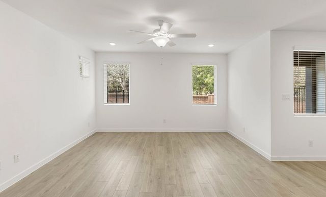 6918 Mission Tejas Drive, Dallas, TX 75228