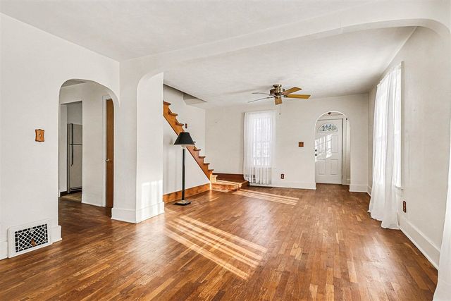 611 E Roosevelt Avenue, Battle Creek, MI 49017