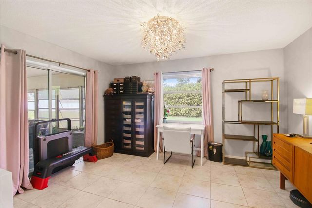 7354 W COUNTRY CLUB DRIVE N, Sarasota, FL 34243