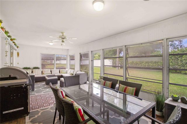 7354 W COUNTRY CLUB DRIVE N, Sarasota, FL 34243