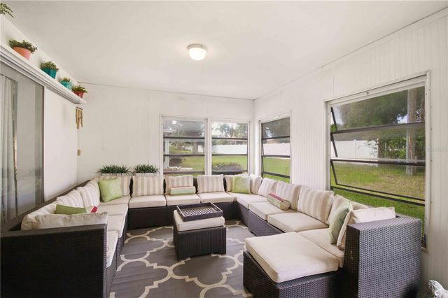 7354 W COUNTRY CLUB DRIVE N, Sarasota, FL 34243