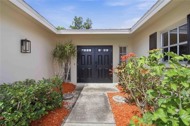 7354 W COUNTRY CLUB DRIVE N, Sarasota, FL 34243